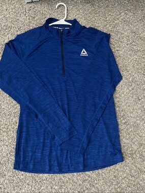 Reebox men’s half zip